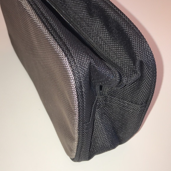 Men's MKMen Toiletry Shave Bags (2) Gun Metal Grey - Picture 5 of 6